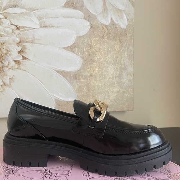 I.N.C. International Concepts Brea Chain Trimmed Lug Sole Women’s Loafer NWT - Picture 5 of 7